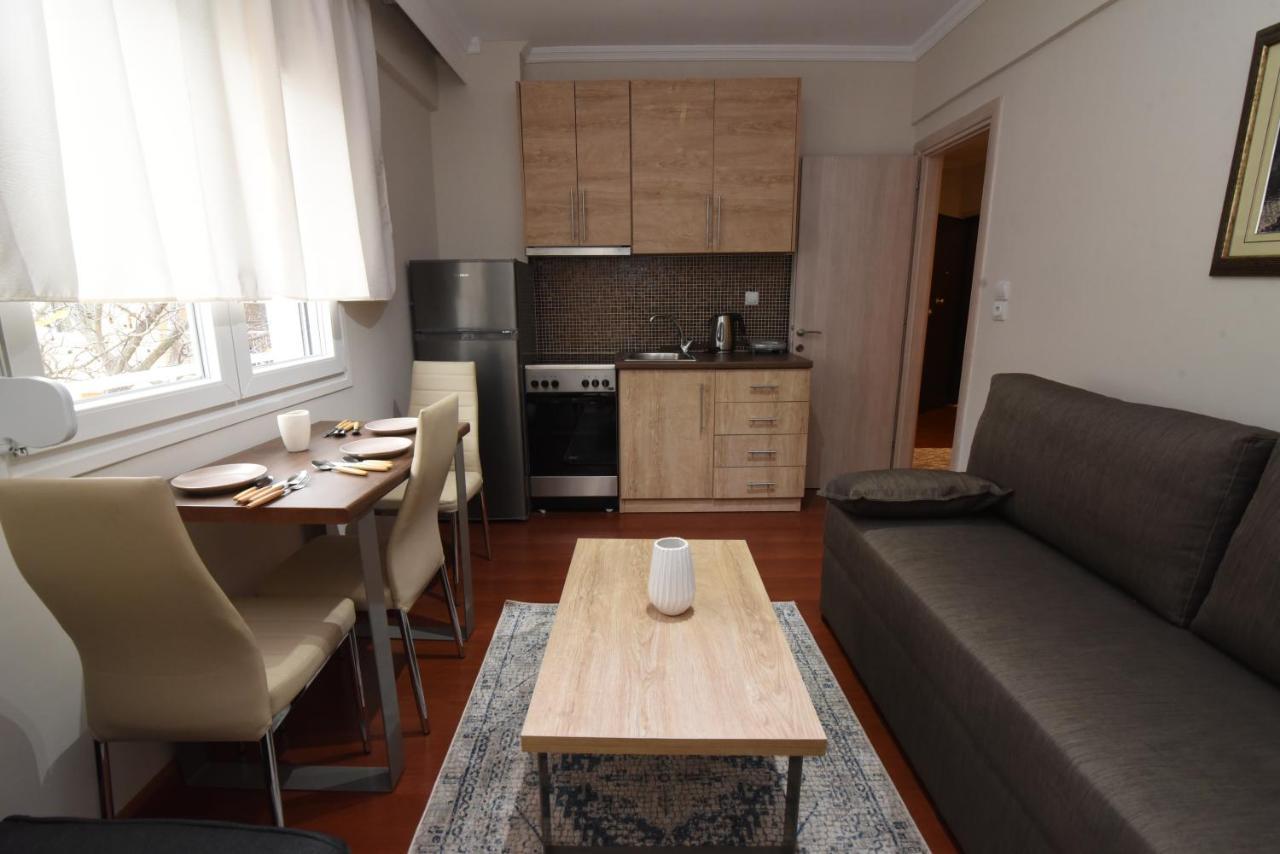 Emi'S Beach Apartment Nea Kallikrateia Kültér fotó